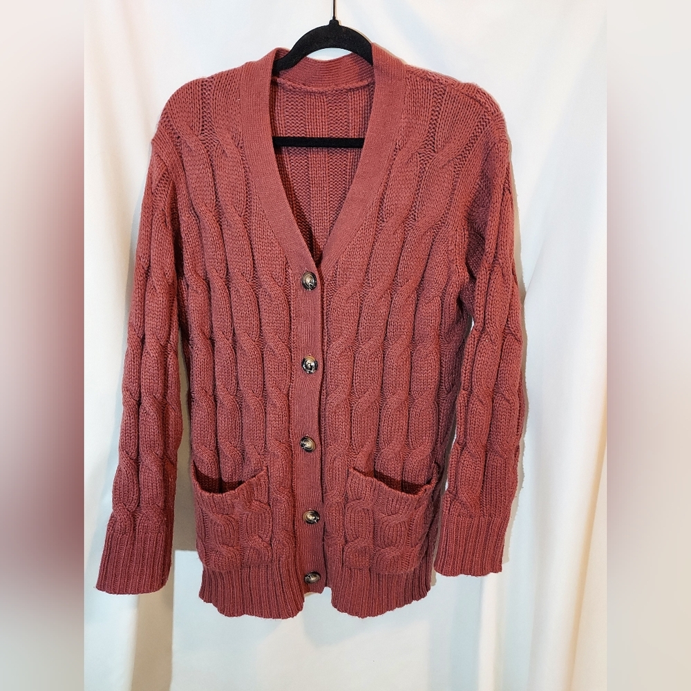 Amazon Women's Cable Knit Cardigan - Brick Red With Tortoise Shell Buttons